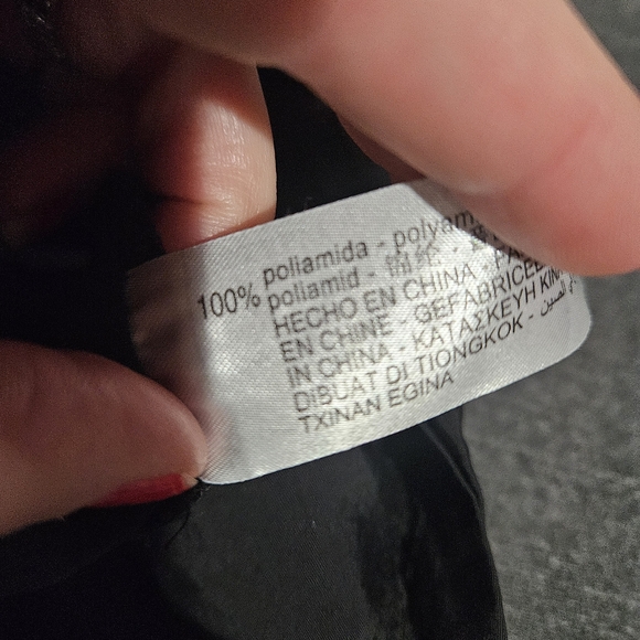 ZARA Lightweight Nylon Cargo-Style Pants | Wide Leg | Minimal Utility. Black.SM - Picture 3 of 13